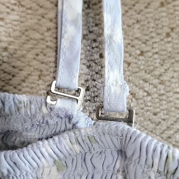 Hollister Light Blue Floral Smocked Woven Short Dress - Size Small - Picture 7 of 14